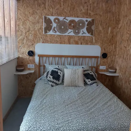 Meuble, Le Figuier D'elian 아파트 *